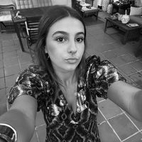 juliiaareenaass