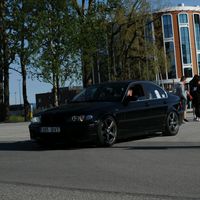 maakas13