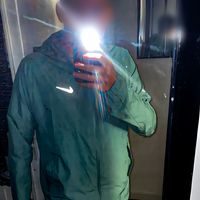 e_v_953z
