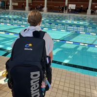 young_swimmer_2014