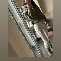 ellacollins1_x