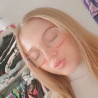 clara_h917