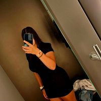 laura23957