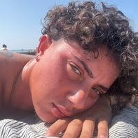 green_eyesssn