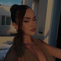 claudiiaadesaandee
