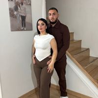 aaron_yasmina