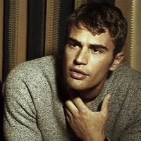 theo.james._