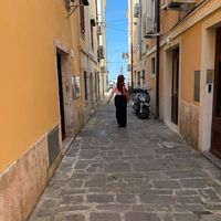 clara_regniz