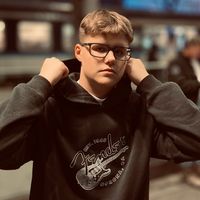 nikihilleris.officialni