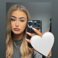 chelsilouisee1