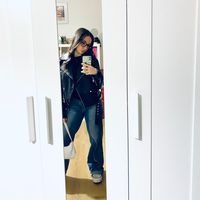lauralinzi_