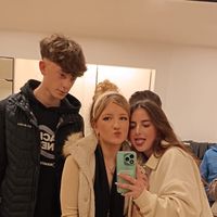 mia.bennison23