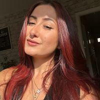 chloe_noone