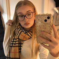 annalovesloveletters
