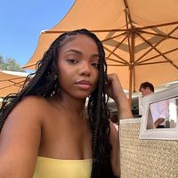 ylianaqq