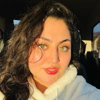 leila_alavi_