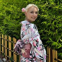 lauralovesliterature