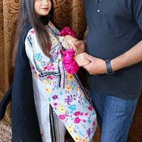dua_khan_555