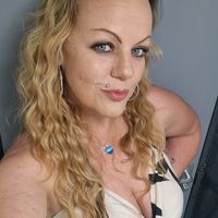 hayley8152