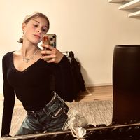 user728268126