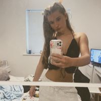 emma.powles