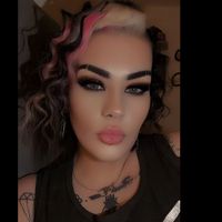 thiccthighandprettyeyes