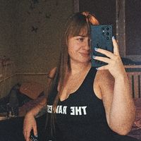 vakarequuen23yo