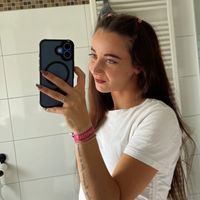 ginaa_ek
