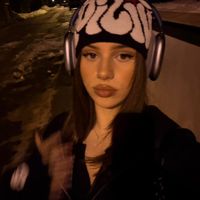 laradizdarevic_