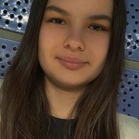 adelina.1millionvibes