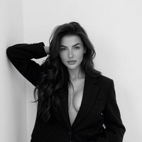 phoebeoliviastanley