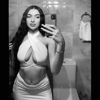 marinela_._m