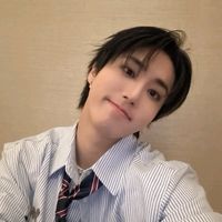 quill pen by hyunjin