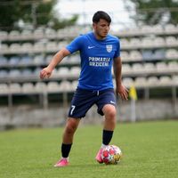 mario_adrian7