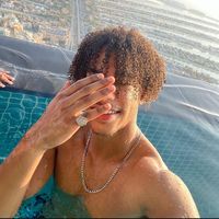 kay_tzz