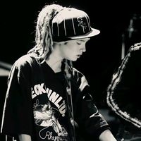 tomkaulitz3797