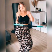 hulahoop_nicky
