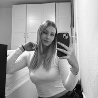 gretakiss18