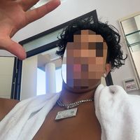young.curly_