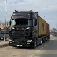 yanis._74