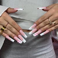 vltnaa.nails
