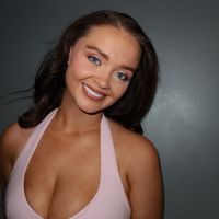 caitlinconnolly__