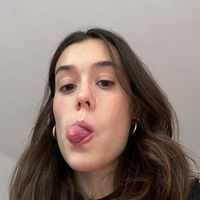 esther.llobet