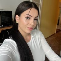 mercedesz_zoe_varadi