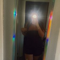 meganellis15