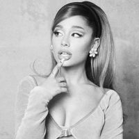 axiana_grande13