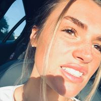 lucyfeeneyxx