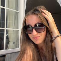 laura_dhc