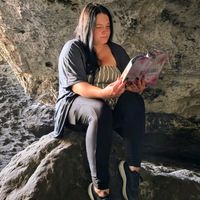 vivis_dark_library