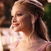 STAN ARIANA GRANDE